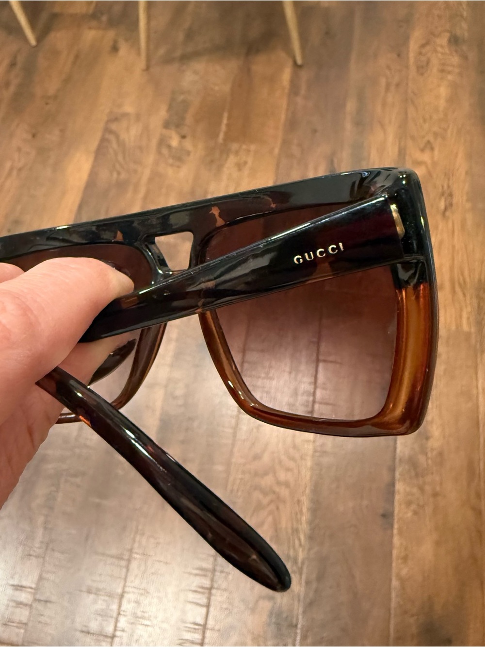 Gucci Tortoiseshell Brown Gradient Shield Sunglasses - Picture 2 of 11
